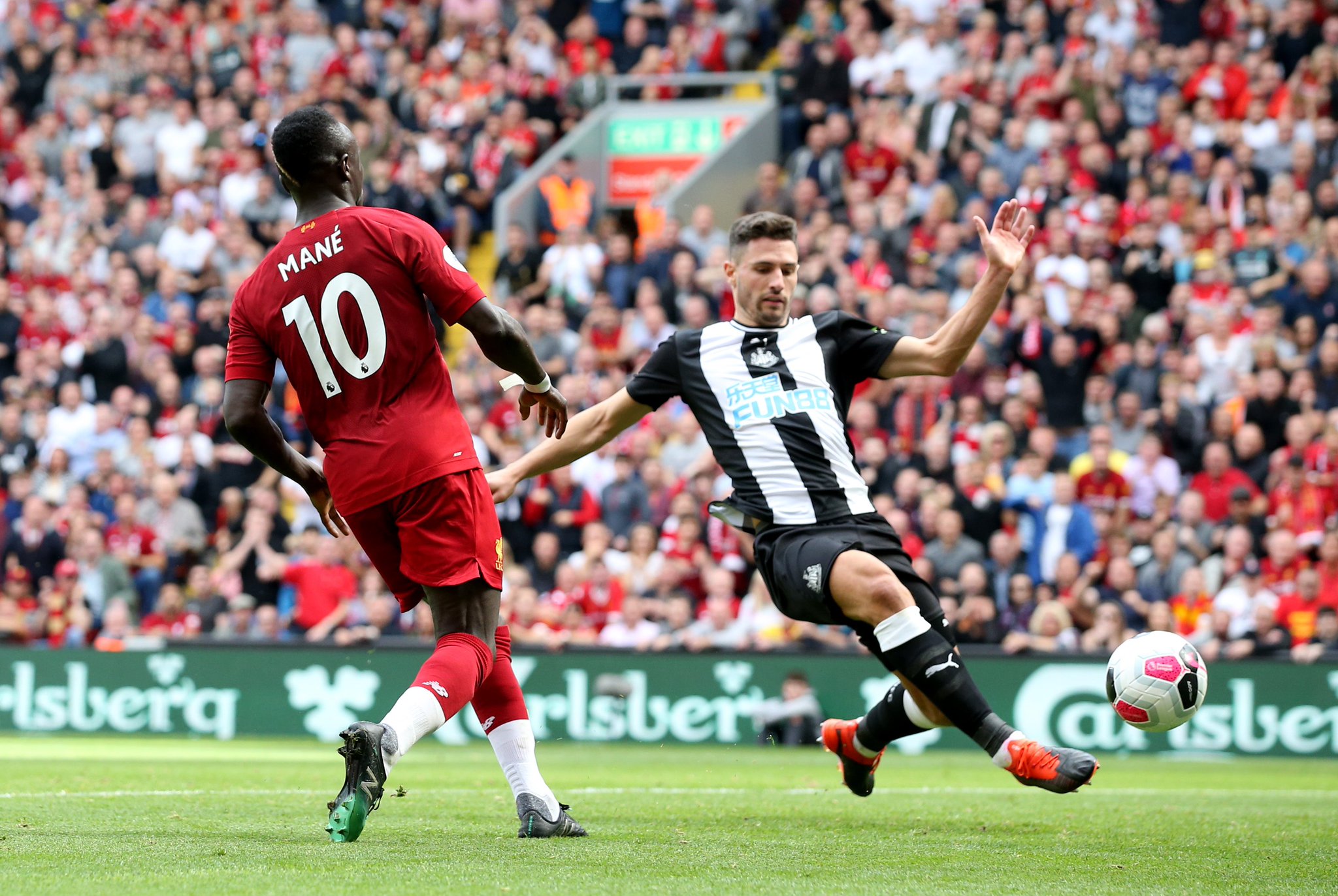 讓對手措手 讓對手措手